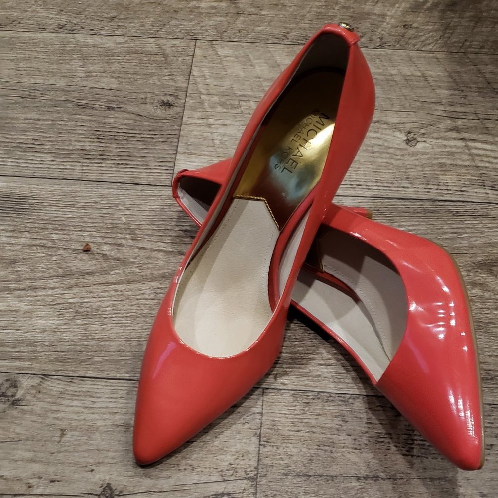 michael kors patent leather pumps